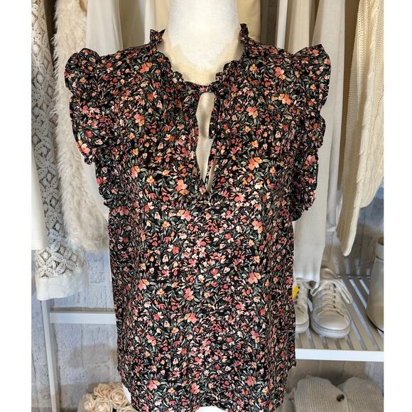 BB Dakota by Steve Madden Tops - BB Dakota by Steve Madden Women's Size M Black Floral Ruffle Sleeve Blouse #0322